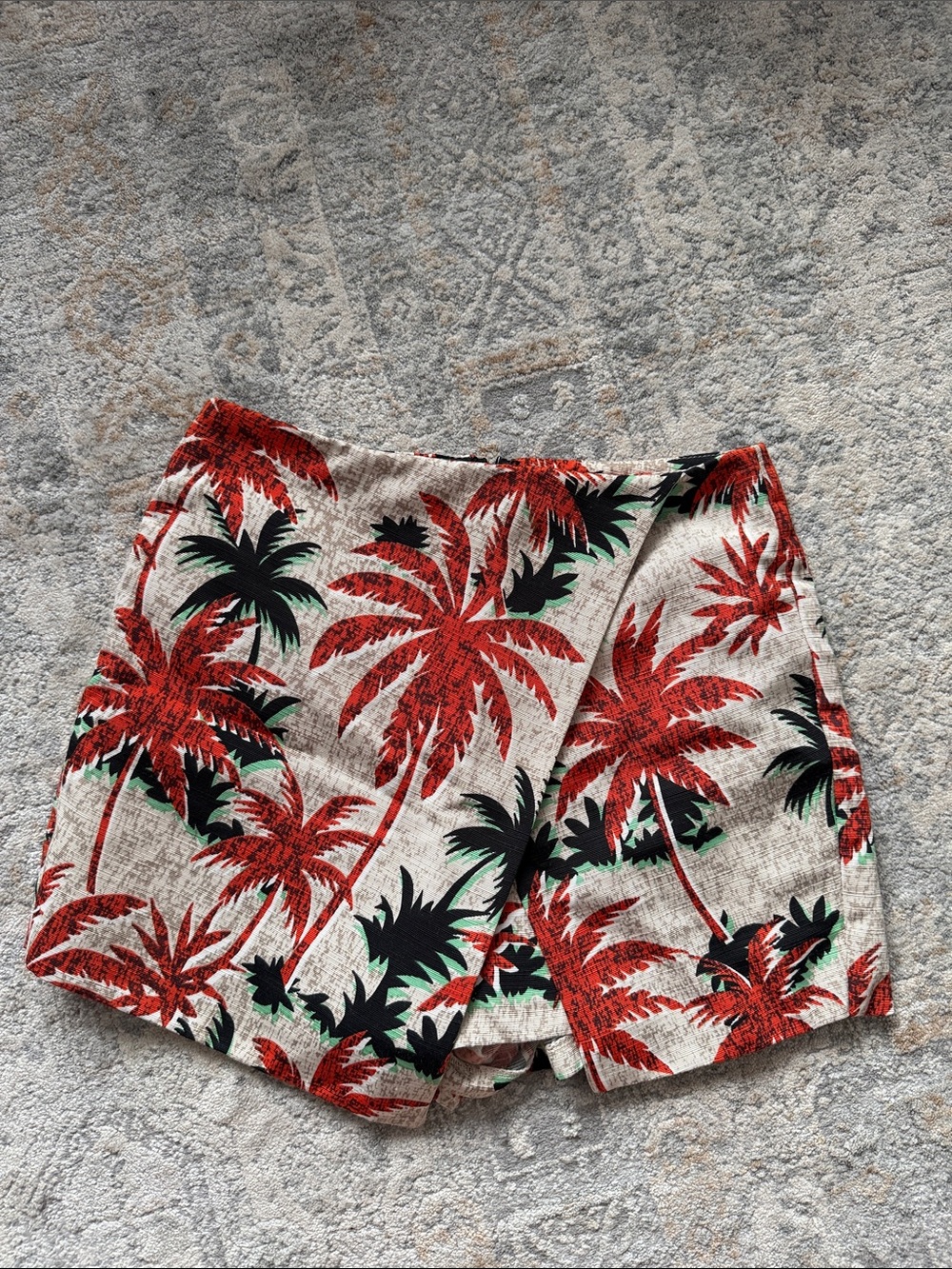 Tropical Print Women’s Skort - Red Palm